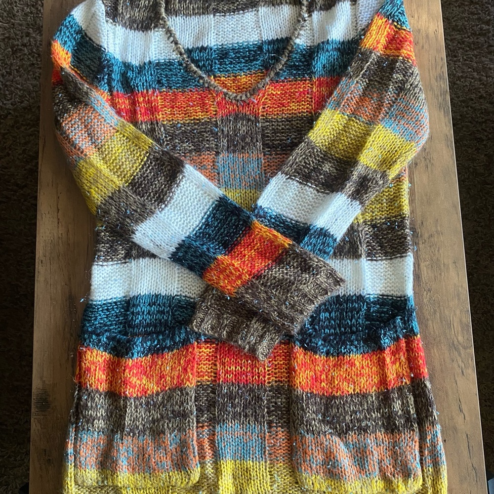 Women’s Rue21 Colorful Sweater with Pockets
